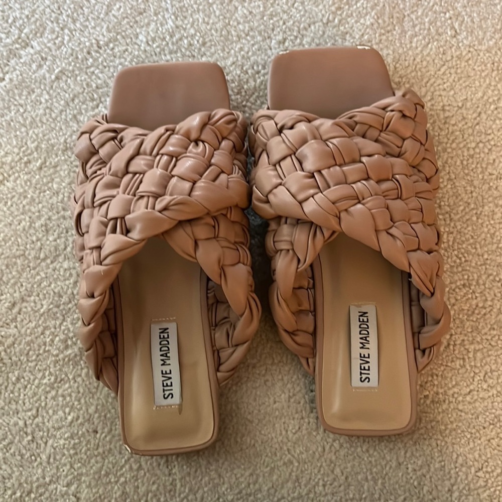 Steve Madden sandals
